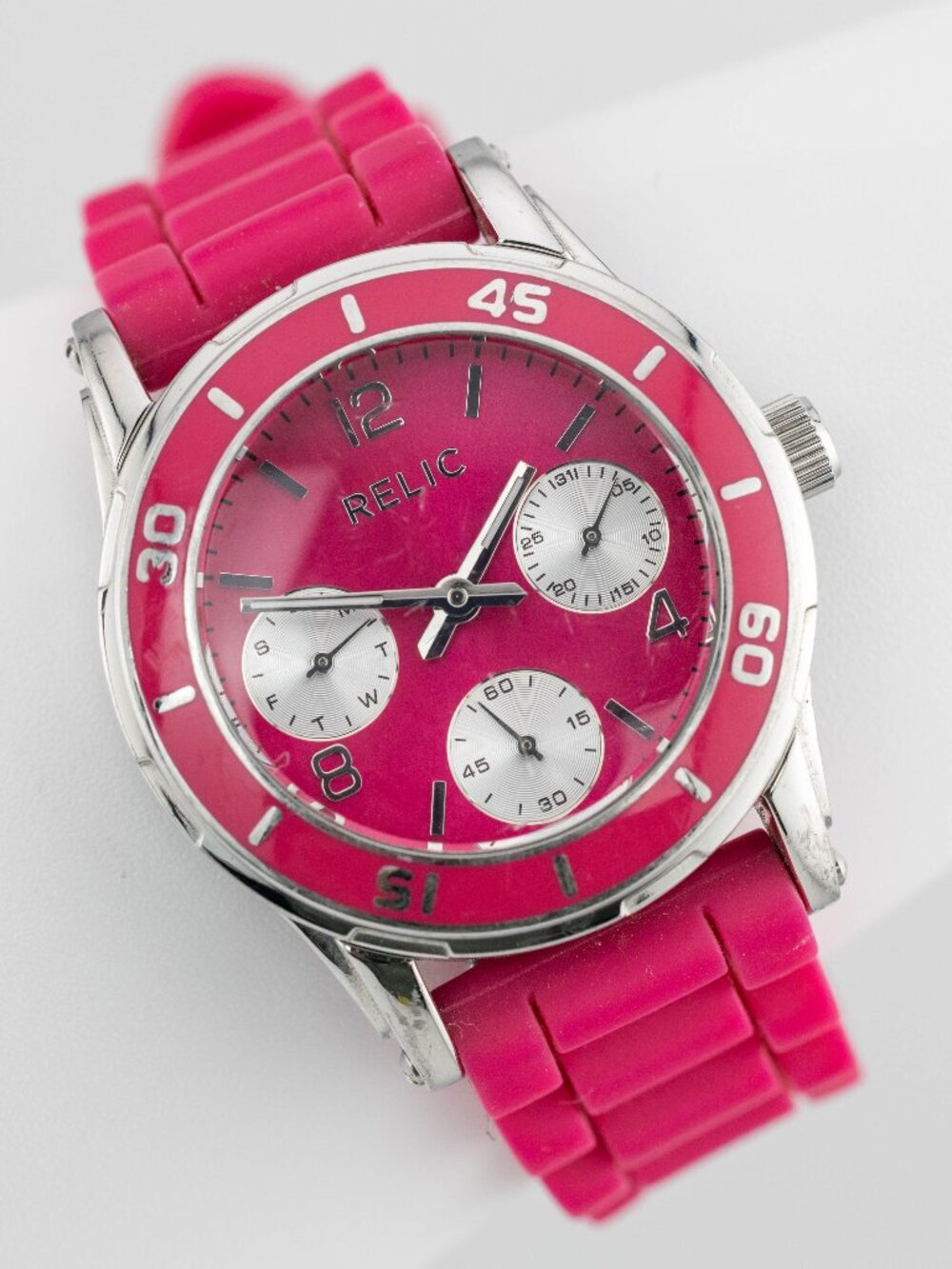 Relic ZR15591 All Stainless Steel Quartz Analog Women's Watch New Battery